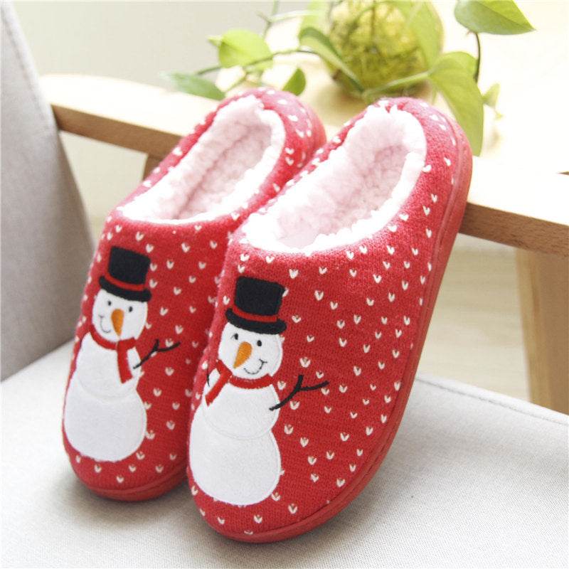 Shop Kawaii Snowman Warm Indoor Slippers - Goodlifebean Plushie | Stuffed Animal