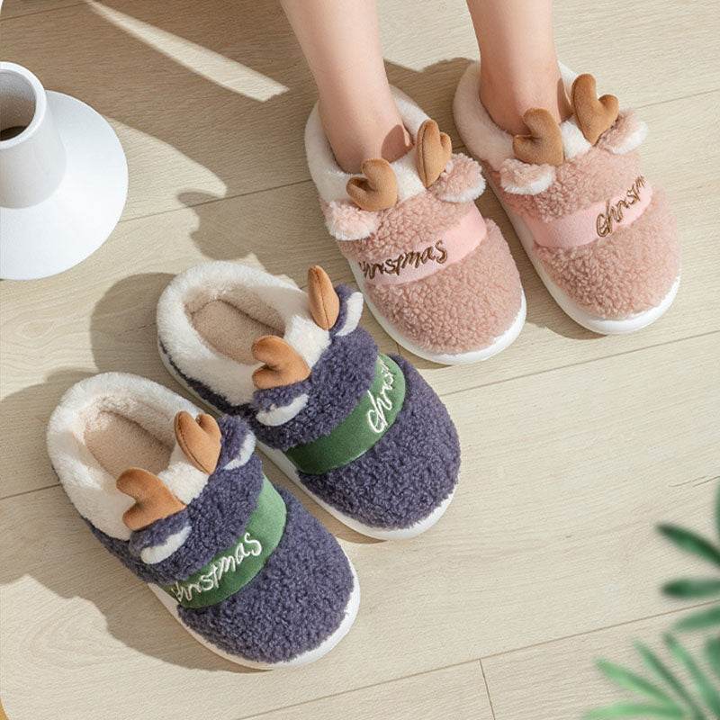 BuySanta's Snuggle Warm Fuzzy Slippers - Goodlifebean Plushies | Stuffed Animals
