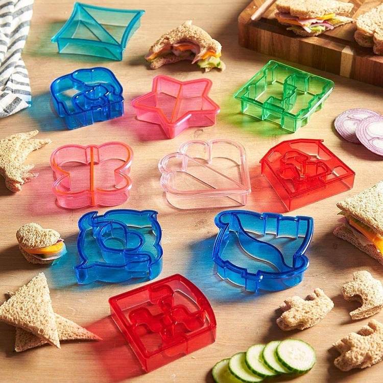 Shop Dinosaur Sandwhich Cutter - Goodlifebean Plushie | Stuffed Animal