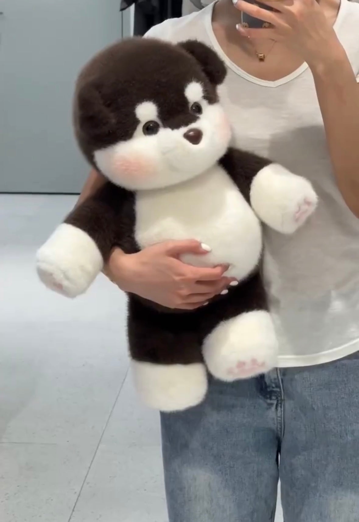 Chai: Chubby Husky Plushie