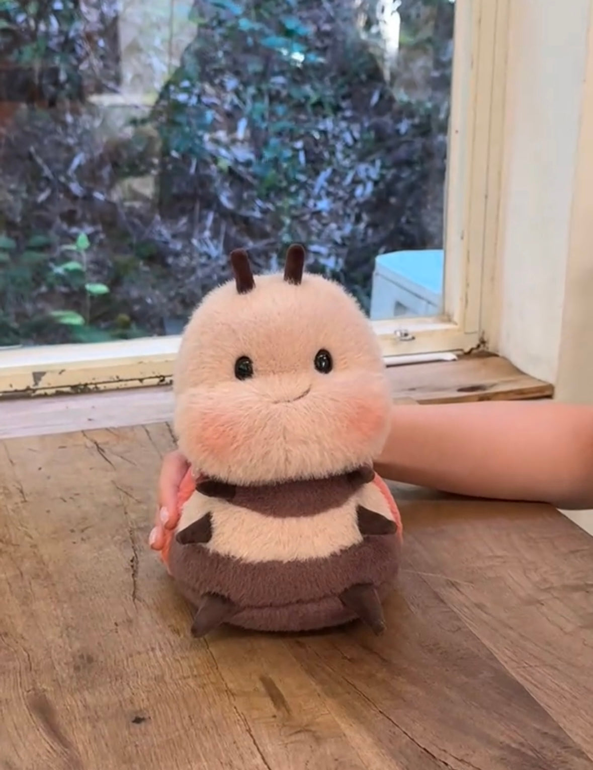 Bumbee™ — Peluche Abeille de Soutien Émotionnel Mignonne