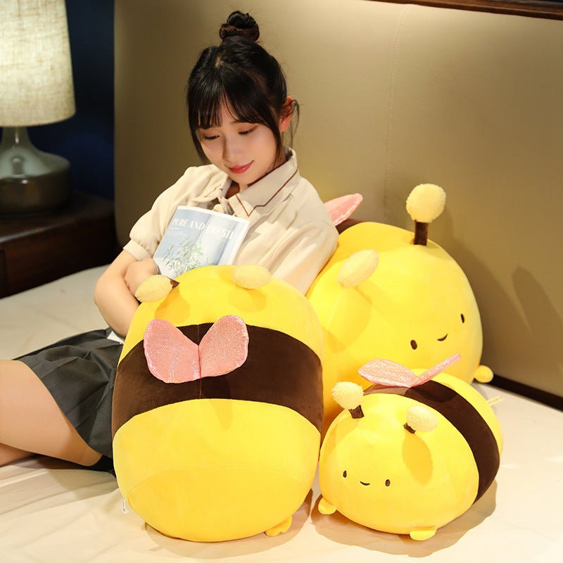 Honeybean: Chubby Bee Plushie - Goodlifebean product_type