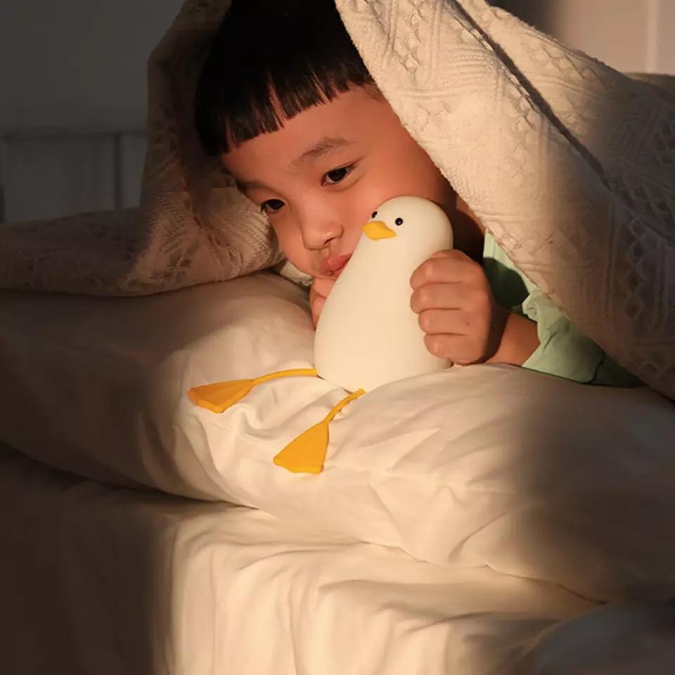 Shop LED Ducky Night Lamp/Light - Goodlifebean Black Friday Sale | Plushies | Giant Teddy Bear