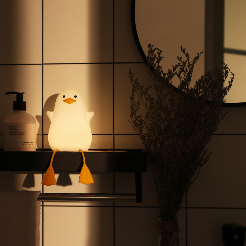 Shop LED Ducky Night Lamp/Light - Goodlifebean Black Friday Sale | Plushies | Giant Teddy Bear